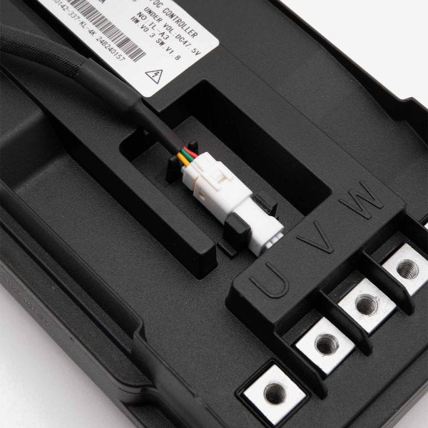 Motor Controller Un-Restricted Sting R Logo