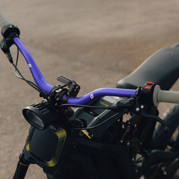 Full-E Charged High-Rise Handlebar 31.8mm Blue