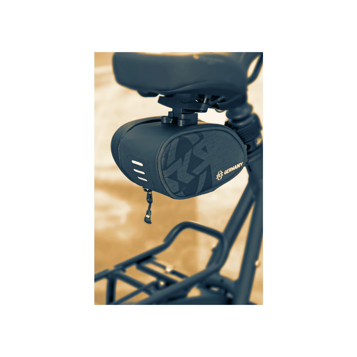 SKS Traveller Click 800 - Side Opening Seatpack With Click Fixing