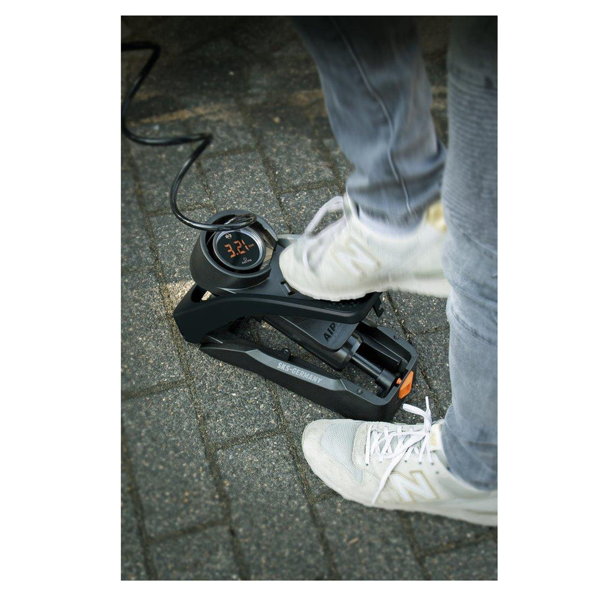 SKS Airstep Digi Foot Pump
