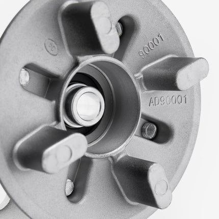 Rear Sprocket With Hub