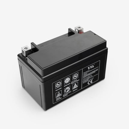 Battery YTX7A-BS