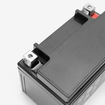 Battery YTX7A-BS