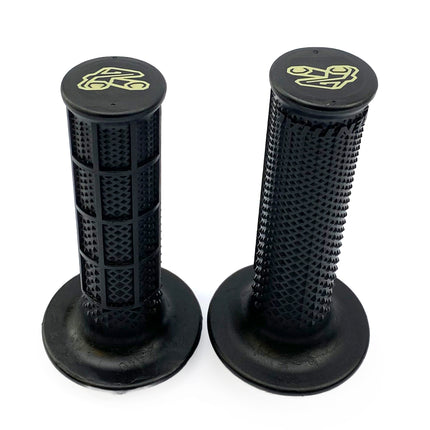 Lock On Grips Renthal Tapared/half Waffle, Ultratacky G239