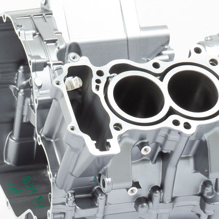 Crankcase Set for LX500-J-E5, LX500-K-E5