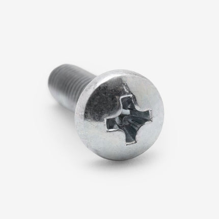 Screw M5 X 16