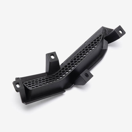 Right Ventilation Grill
