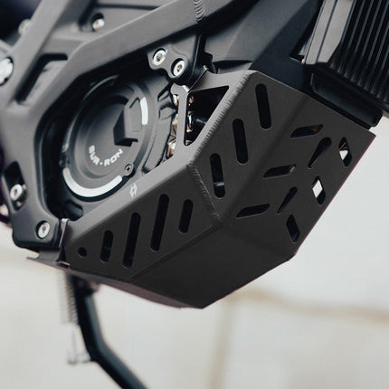 Full-E Charged Bashplate for Light Bee