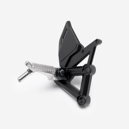 Right Rider Footpeg With Bracket for TR125-GP2, TR125-GP2-E5, MITT125GP2