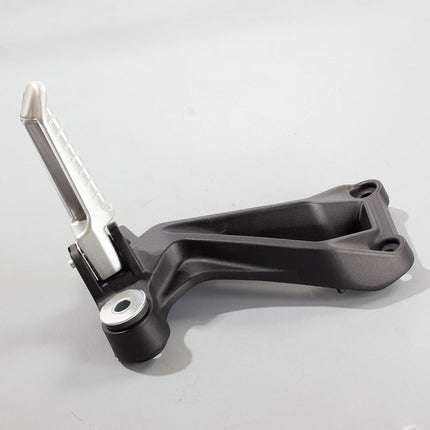 Right Rider Footpeg With Bracket for LX500-J-E5, LX500-K-E5
