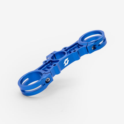 Full-E Charged Top Yoke for Light Bee