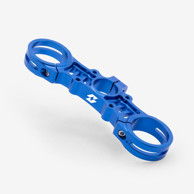 Full-E Charged Top Yoke for Light Bee