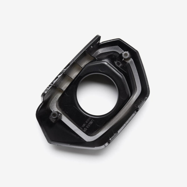 Lower Right Light Trim for LJ300T-18A-E5