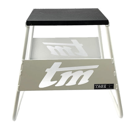 Stand 440 White Tm Logo, MX Logo Stand, Show Room Stand
