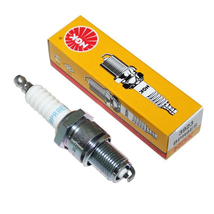 Ngk Spark Plug BPR8ES 3923 NG3923