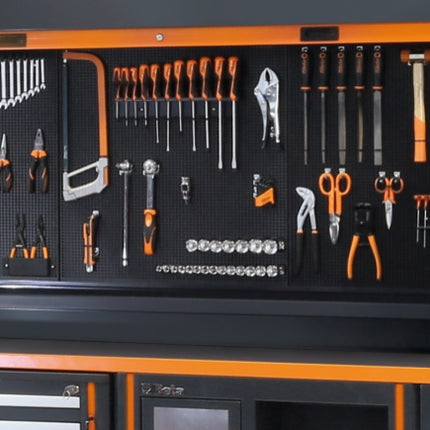 Tool Wall System Beta C55PSE-O Lockable Adjustable Shutter Perforated Panel 50-HOOK Kit