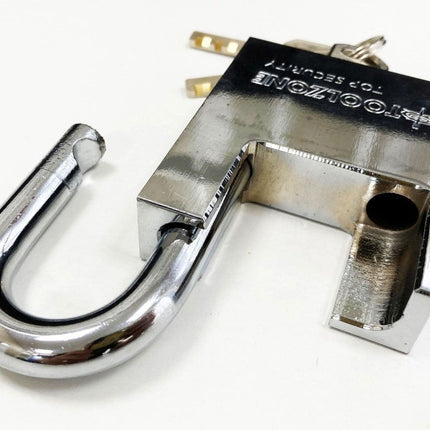 Padlock Protected Shackle Steel 60mm With 3 Keys - Toolzone KDPLK045