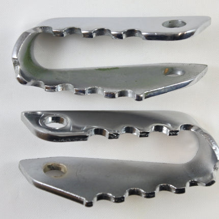 Foot Peg Set 74-78 Ossa Phantom Mar Super Pioneer Explorer Isdt Vintco OW-123-400