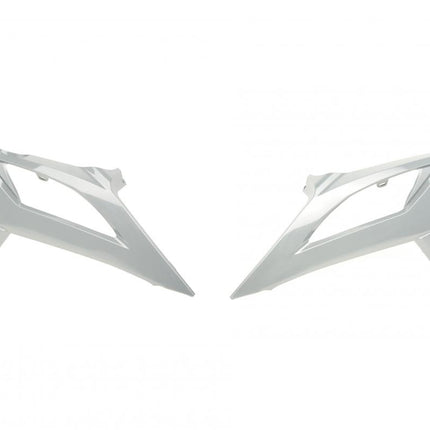 Radiator Scoops 20-22 Beta Quantum Grey, Rtech R-CVBETRGR020