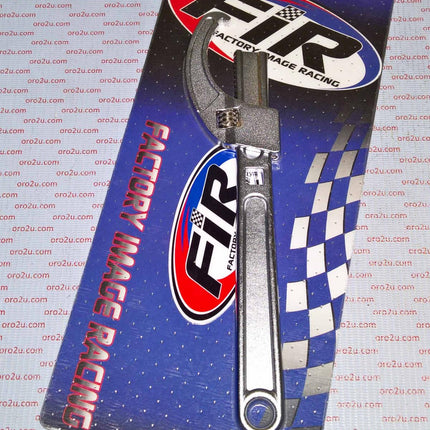 Adjustable C Wrench