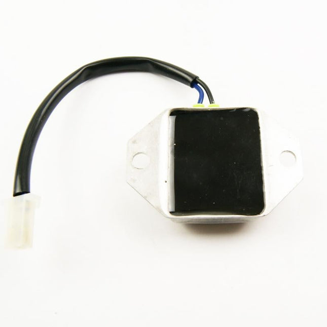 Regulator / Rectifire Yamaha, 82M-81910-A0-00, AYA6028