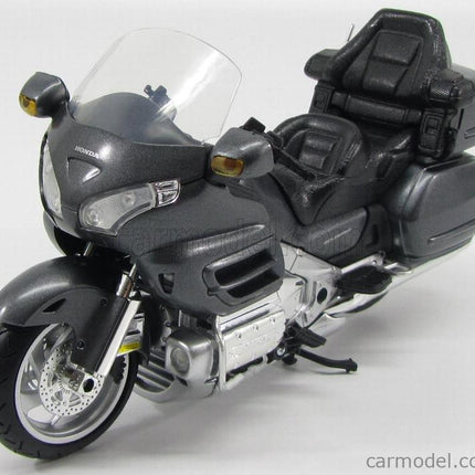 Model Die Cast Honda Gold Wing, Grey And Silver, Scale 1:12, Newray 57253B, Road