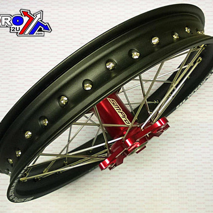 18x2.15 Wheel Hon Black/red, MX-9131 Rim Blk, Hub Red, SP04703845199 Matt Rim