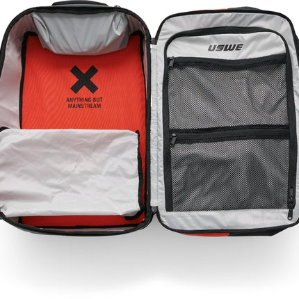 Buddy 40L Athlete Gear Pack - Black/Red - USWE 54040085035