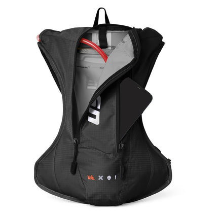 Outlander Moto 4L Hydration Pack - Black - USWE 5204077001